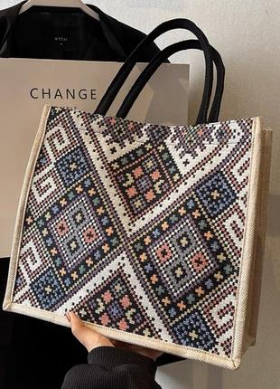 Сумка з вишивкою