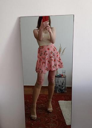 Легенька дітня рожева рожева спідниця у квіти topshop petite, xs
