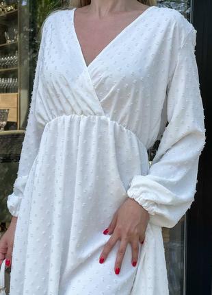 Платье летнее белое свободное с длинными рукавами1 фото