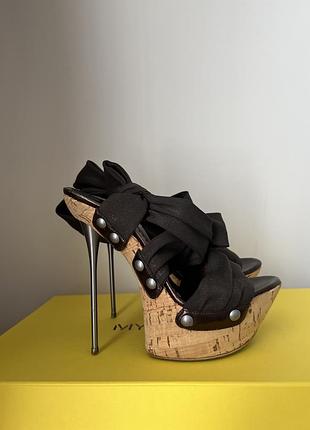 Босоніжки casadei