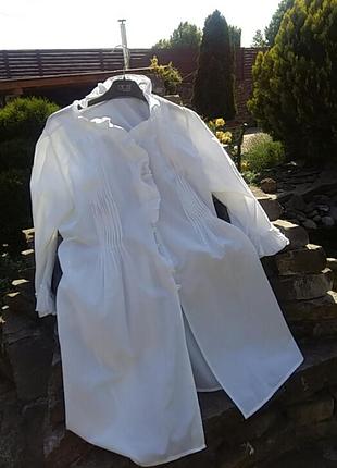 Чудове котонове білосніжне плаття   кардіган. швейцарія.