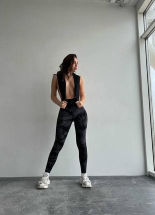 Эффектные пуш ап фитнес лосины, хорошо втягивают, илеально подходят для фитнес занятий, йоги