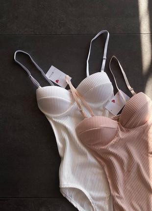 Боди в рубчик