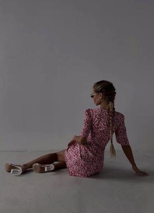 Цветочное легкое мини платье хлопка с фигурным вырезом 2 цвета6 фото