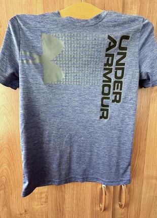 Синя футболка under armour