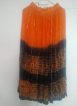 Натуральна спідниця.