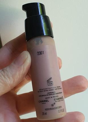 Тональний крем chanel le teint ultra flawless foundation luminous4 фото