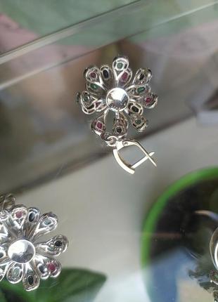 Серьги, кулон (подвеска), кольцо в серебре 925 пробы с сапфирами, изумрудами, рубинами5 фото