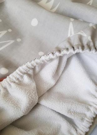 Комплект:непромокаюча простинь+подушечка. набір в коляску/простирадло у візочок