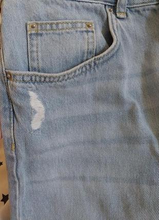 Брендовые джинсы прямого кроя6 фото