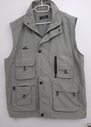 Чоловіча жилетка