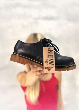 💖dr. martens💖женские кожаные чёрные туфли мартинс. демисезонные10 фото