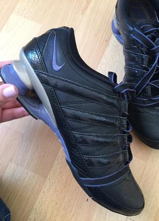 Кожаные кроссовки nike