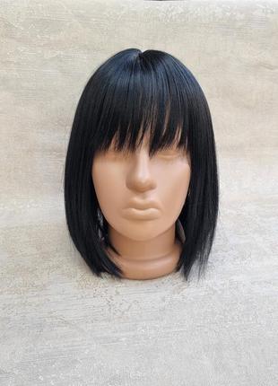 Термо парик каре чёрный с челкой термопарик с короткими волосами2 фото