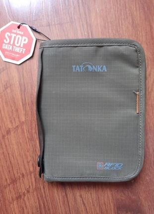 Гаманець із захистом від зчитування даних tatonka folder rfid block