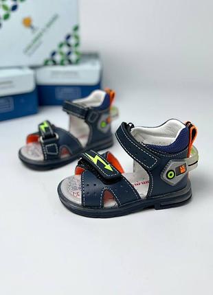 Детские босоножки для мальчика - фирменные сандалии