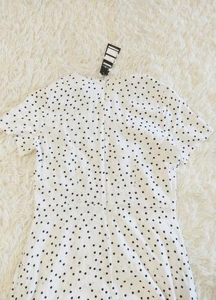 Длинное платье в горошек