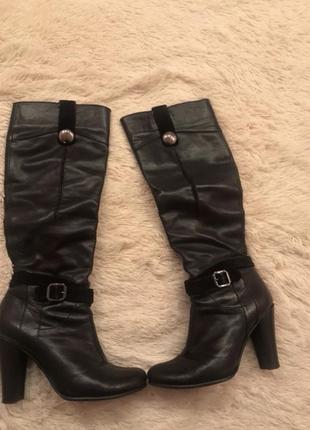 Кожаные сапоги