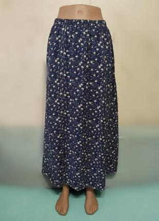 Спідниця довга, з розрізом. тканина софт.