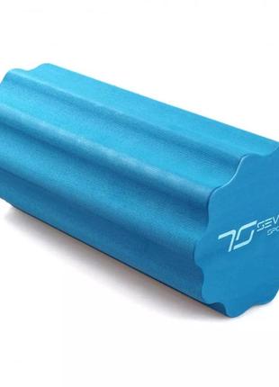 Массажный ролик. роллер для йоги и фитнеса 7sports профилированный yoga roller eva ro3-45 синий (45*15см.)5 фото