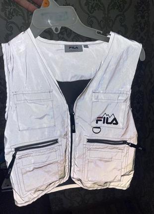 Женская рефлективная жилетка fila1 фото