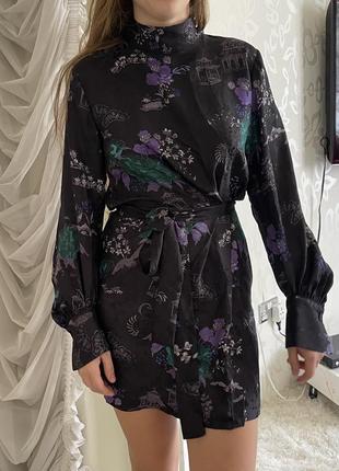 Сатинова міні сукня з квітами кімоно3 фото