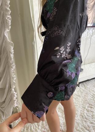 Сатиновое мини платье с цветами кимоно6 фото