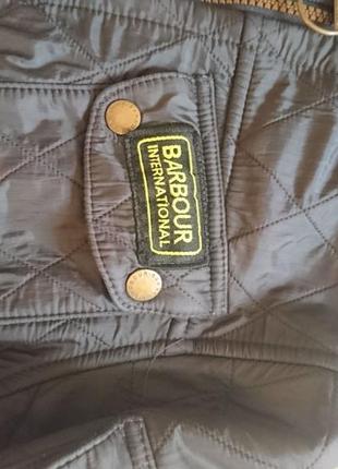 Женская куртка barbour9 фото