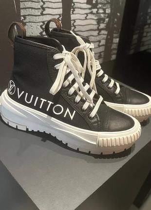 Кеди lv (оригінал)