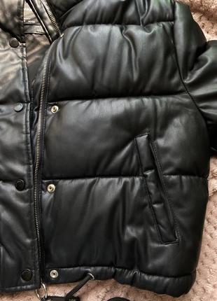 Куртка bershka😍 — цена 1000 грн в каталоге Куртки ✓ Купить женские вещи по  доступной цене на Шафе | Украина #123649642