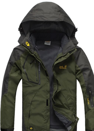 Мужские куртки jack wolfskin 2 в 13 фото