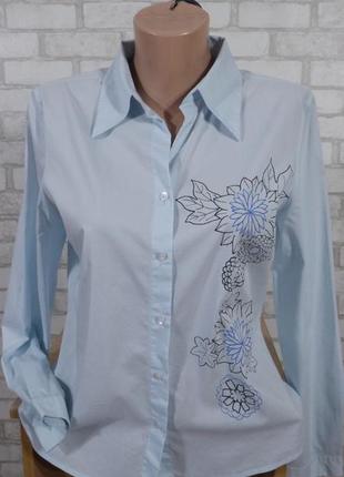 Блуза рубашка , небесно- голубая ,цветы4 фото