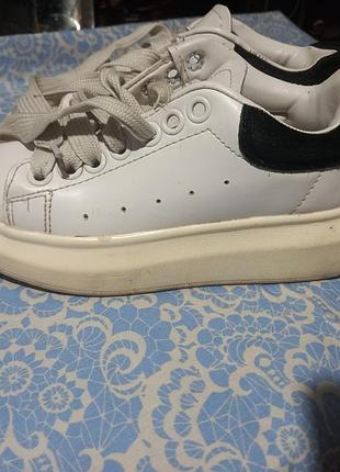 Кожаные кроссовки alex mcqueen,  ст.23см, р.33,5-34, мо1
