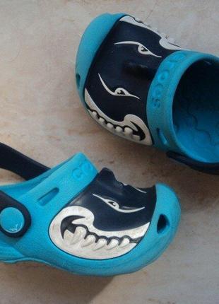 Шлепанци crocs р 6c7стелька 14см1 фото