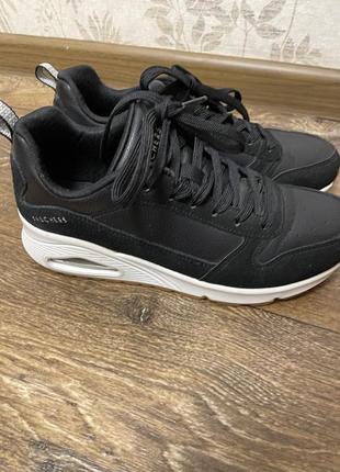 Кроссовки skechers