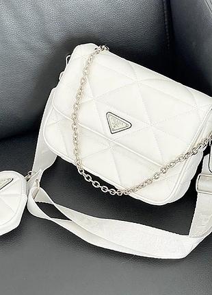 Женская сумка прада белая prada re-nylon padded shoulder white