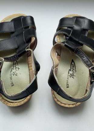 На лето, новая кожаная обувь. сандалии размер 10,5; 15; 179 фото