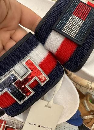 Tommy hilfiger. жіночі шльопки. оригінал. розмір 39.7 фото