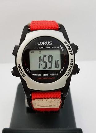 Часы lorus r2371ax9, секундомер, хронограф, календарь.