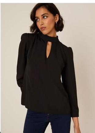 Чёрная полупрозрачная блуза с высоким воротничком dorothy perkins