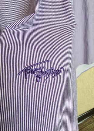 Стильная качественная рубашка, рубашка Tommy hilfiger с вышитым лого на груди и внизу4 фото