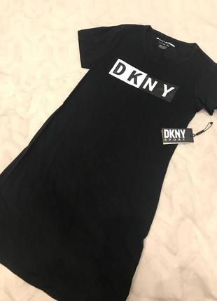 Черное двухцветное платье-футболка с логотипом - dkny4 фото