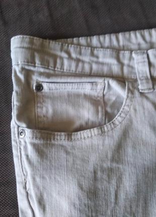 Р 16 / 52-54. стильные бежевые штаны (брюки, джинсы) зауженные4 фото