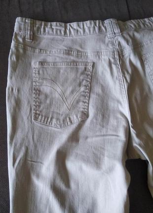 Р 16 / 52-54. стильные бежевые штаны (брюки, джинсы) зауженные6 фото