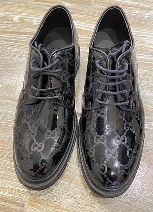 Туфлі gucci