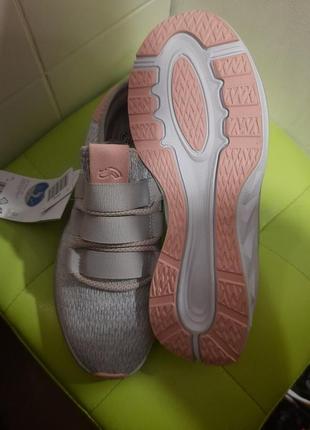 Кроссовки 3