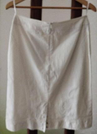 Суперактуальный костюм двойка (укороченный жакет и прямая юбка с разрезом сзади на клепках) 46-48 размера5 фото