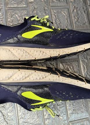 Кросівки brooks 5