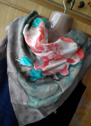 Натуральный шелк красивый платок, батик, 89х89 см.