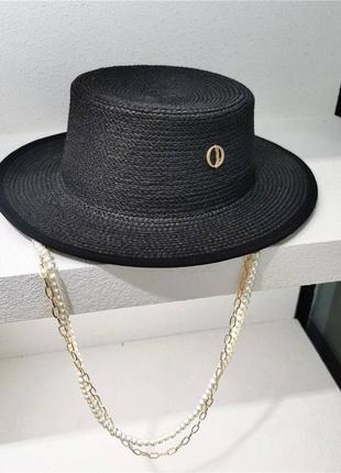 Cоломяная шляпа канотье с двойной цепочкой и жемчужинами5 фото